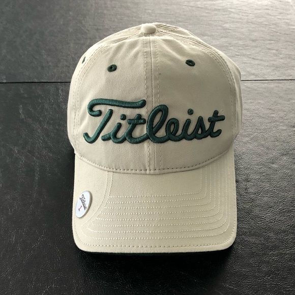 golf cap with ball marker